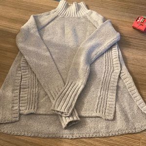American eagle turtle neck sweater